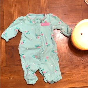 🎀Ruffle bottoms onesie